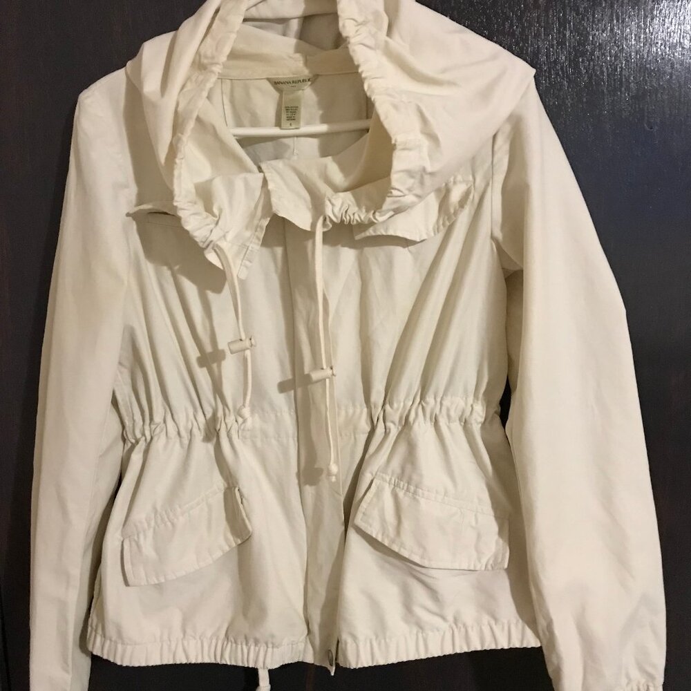Banana Republic Ladies Cream Color Jacket Size Small